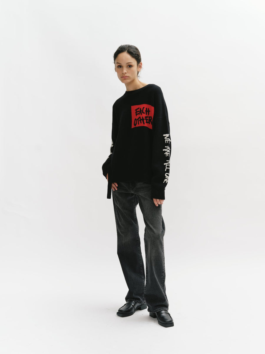 Round Neck Sweater with Slogan